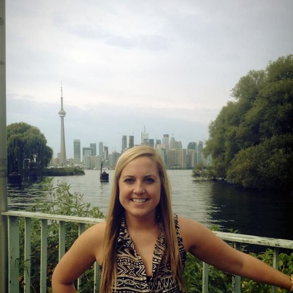 Meet your Posher, Kate - Picture 1 of 1